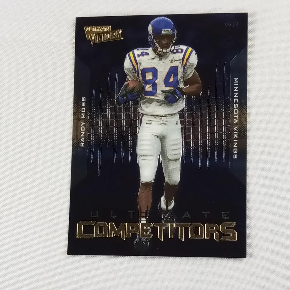 2000 Upper Deck Ultimate Victory Randy Moss NFL Trading Card #UC1 - Picture 4 of 5